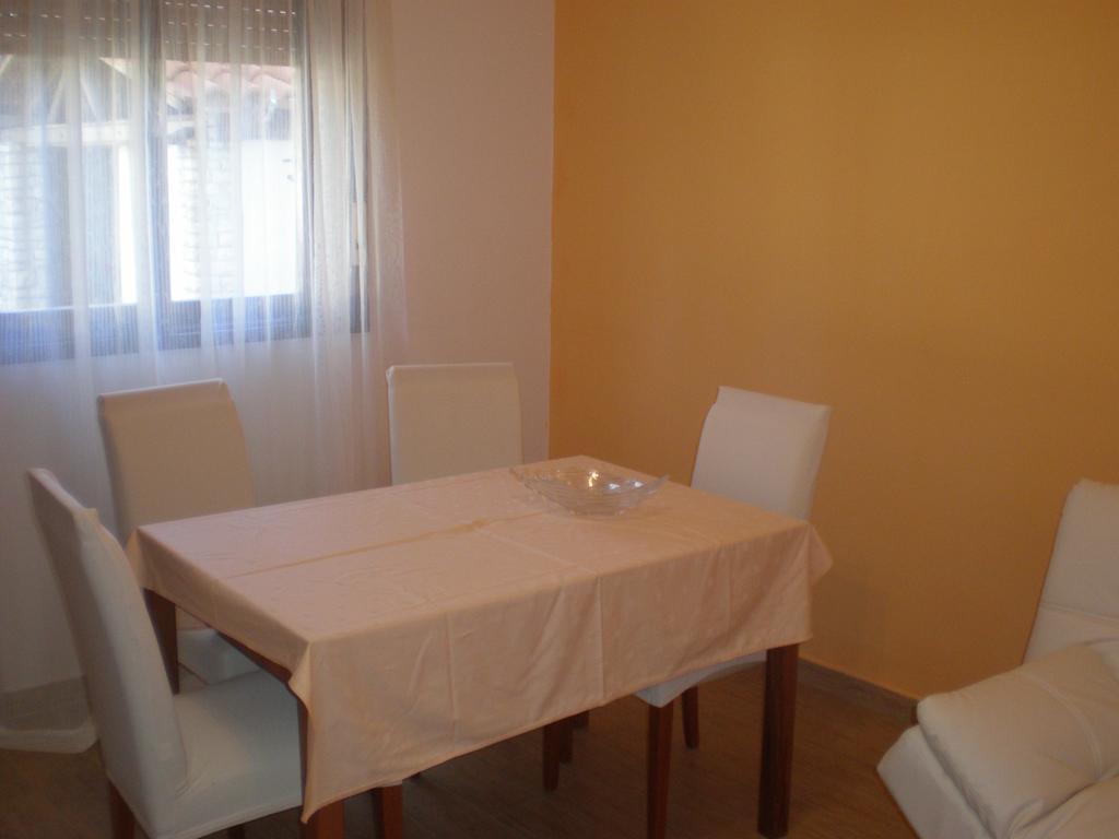 Apartment Ms Pula Zewnętrze zdjęcie